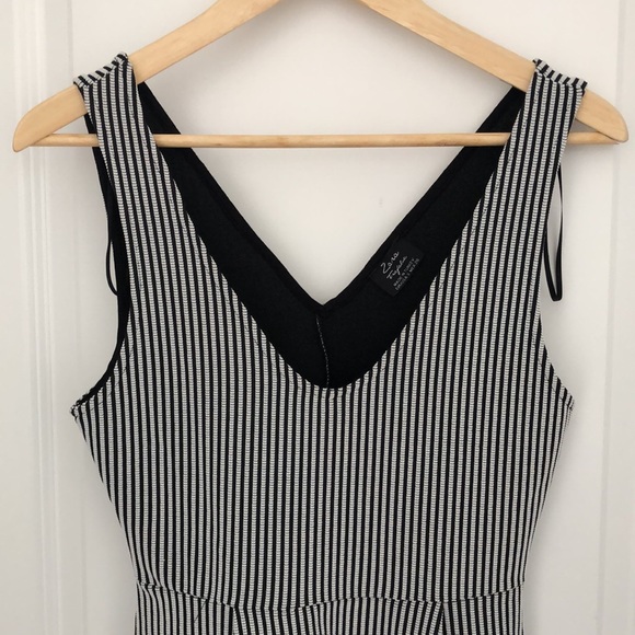 Zara striped dress - Picture 2 of 6